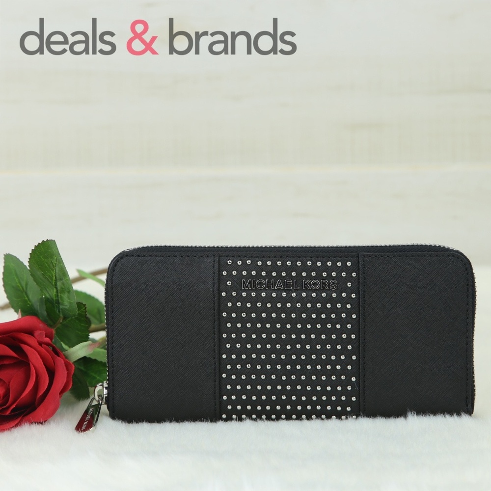 NWT MICHAEL KORS Jet Set Travel Micro Stud Wallet